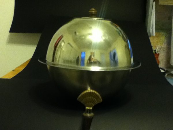 Urn front view